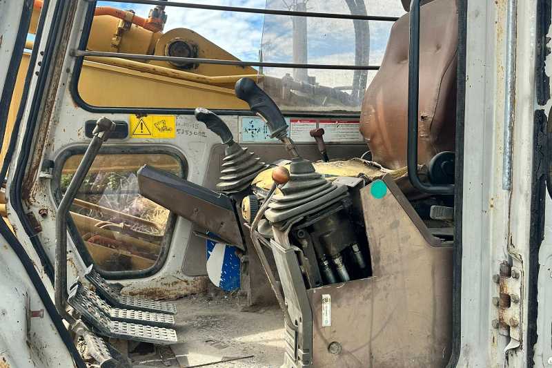 OmecoHub - Immagine FIAT HITACHI FH200E